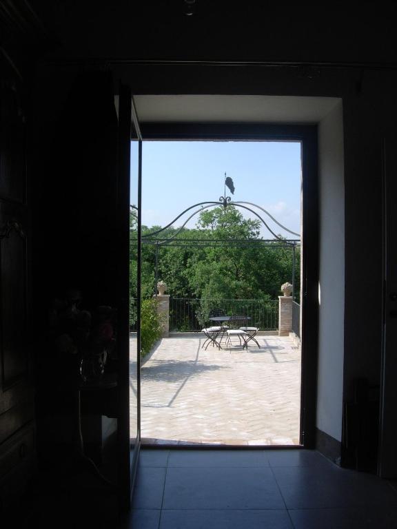 Gli Appartamenti Di Torre Bertona Τόντι Εξωτερικό φωτογραφία