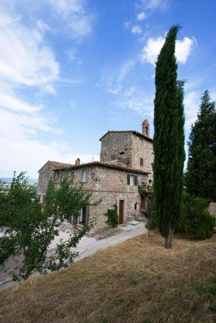 Gli Appartamenti Di Torre Bertona Τόντι Εξωτερικό φωτογραφία