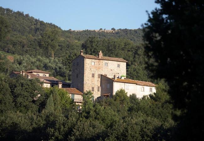 Gli Appartamenti Di Torre Bertona Τόντι Εξωτερικό φωτογραφία